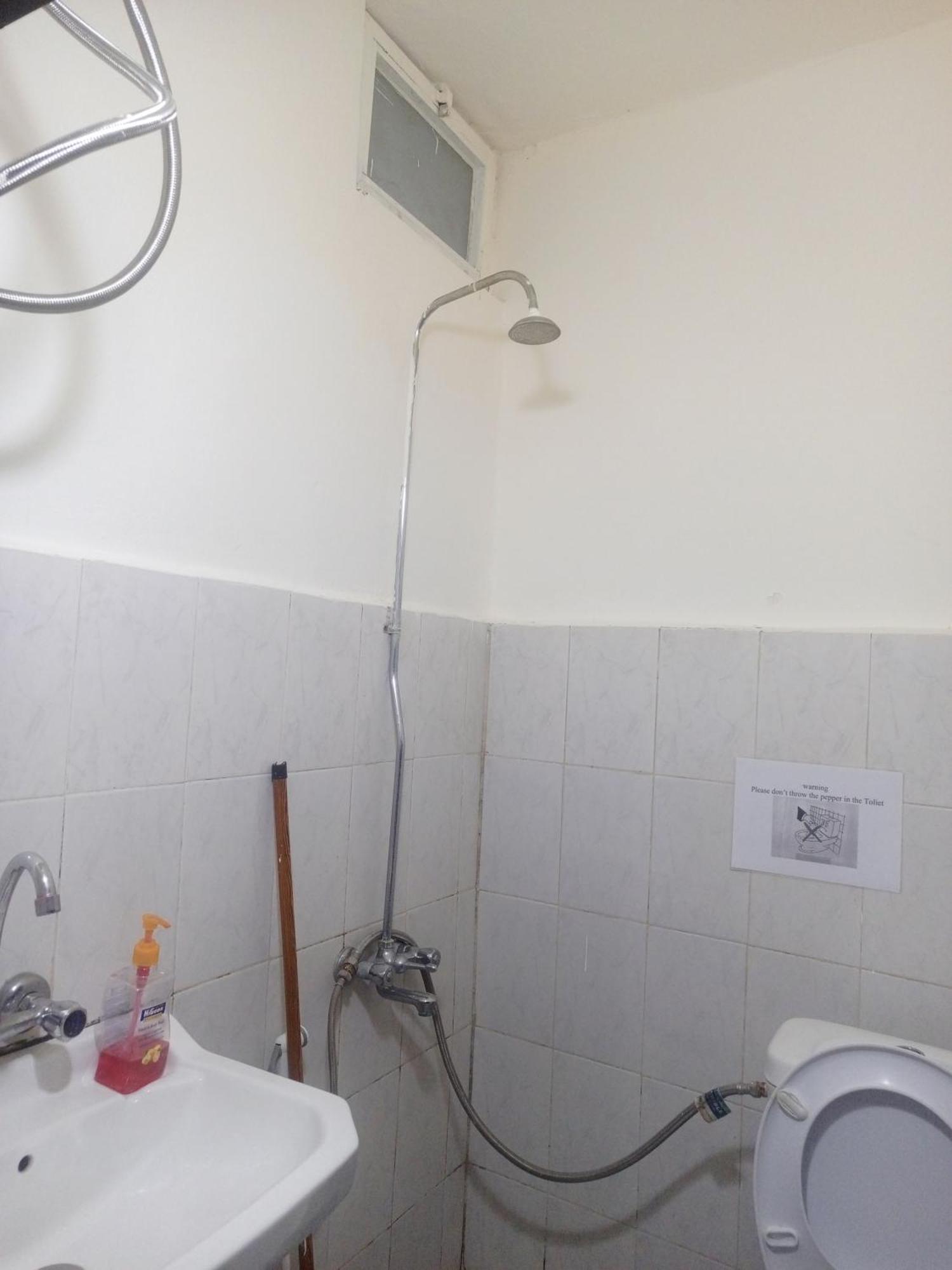 Jarajreh Apartments/ Hotel Karak Cameră foto